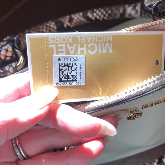 NWT Michael Kors leather satchel sand w lizard accents zip top 13x9x5 - Picture 8 of 8